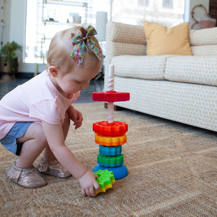 How to Choose Baby Gifts in 2026: A Parent’s Guide to Meaningful Baby Toys