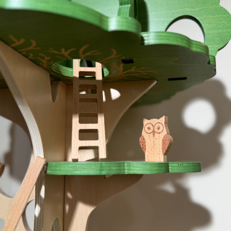 Woodland Trail Treehouse with 4 Wooden Animals by Tickit 54.5 x 37 x 36.5cm Wooden Toys Pretend and Imaginative Play 3yrs+