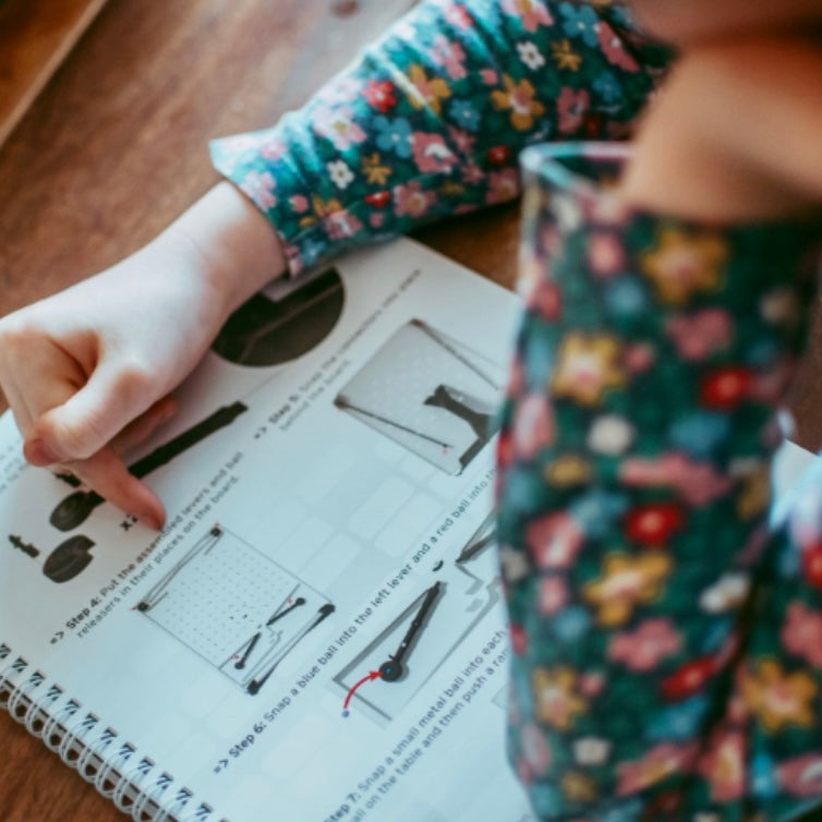 Turing Tumble Build Marble Powered Computers Logic Puzzle Computer Building Coding Game Early Science STEM Toys Marble Run Game Best Seller 8yrs+