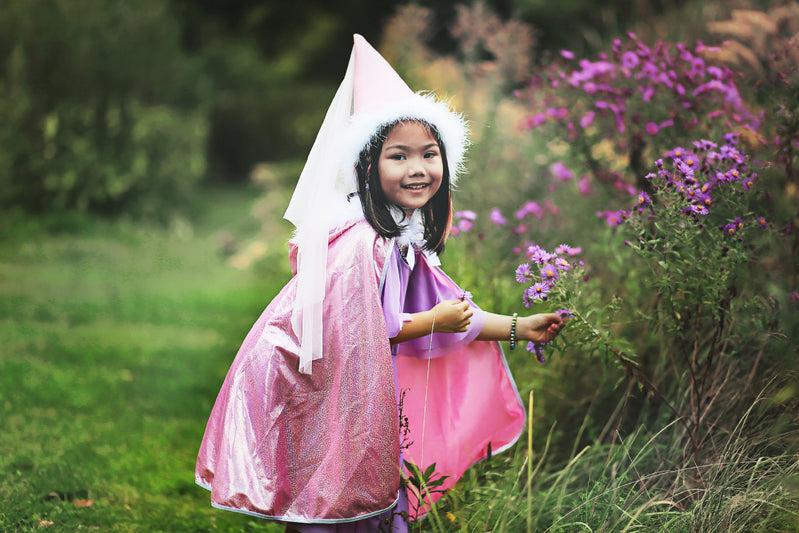 Pink Glitter Princess Cape Size 4-6 by Great Pretenders Costumes Best Seller Fairy Unicorn and Castle Theme 3yrs+
