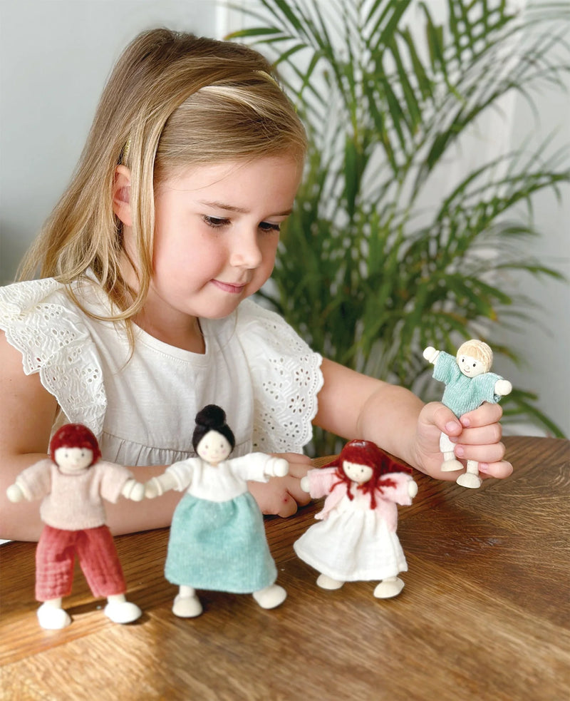 The Honeybunch Doll Family Set of 4 by Mentari Flexible Dolls Pretend and Imaginative Play Dollhouse Play 3yrs+