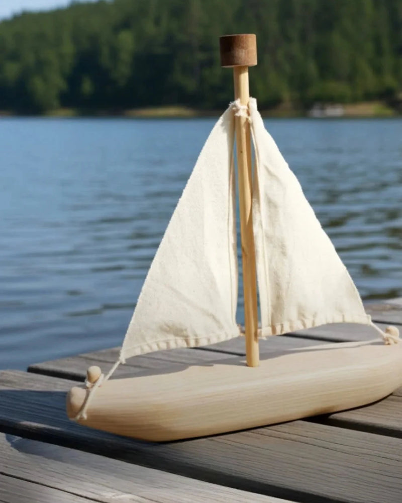 Qtoys EcoVoyager Tree Sailing Boat Sand and Water Toys 3yrs+