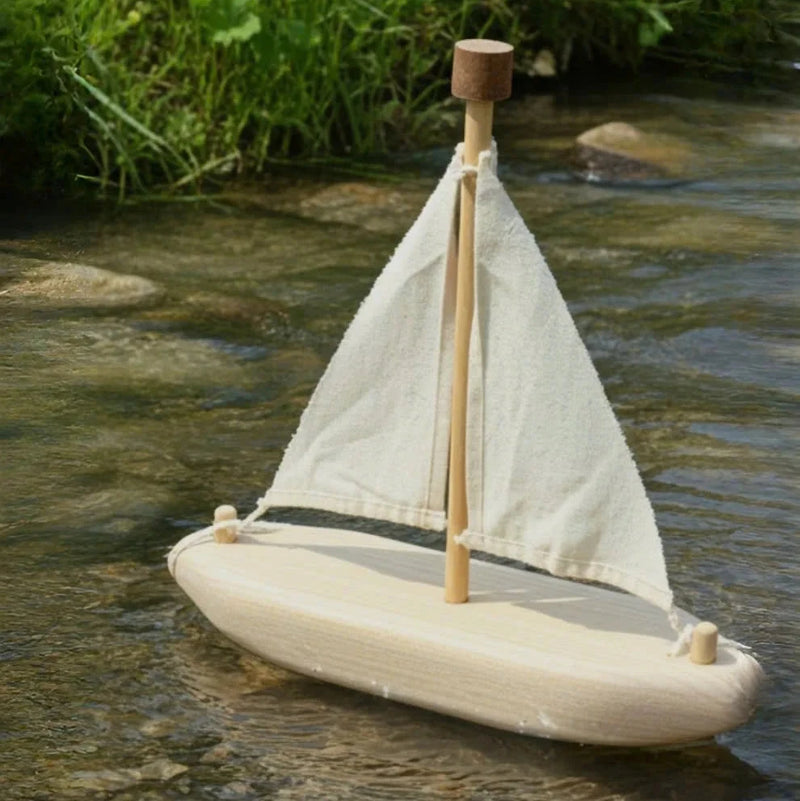 Qtoys EcoVoyager Tree Sailing Boat Sand and Water Toys 3yrs+