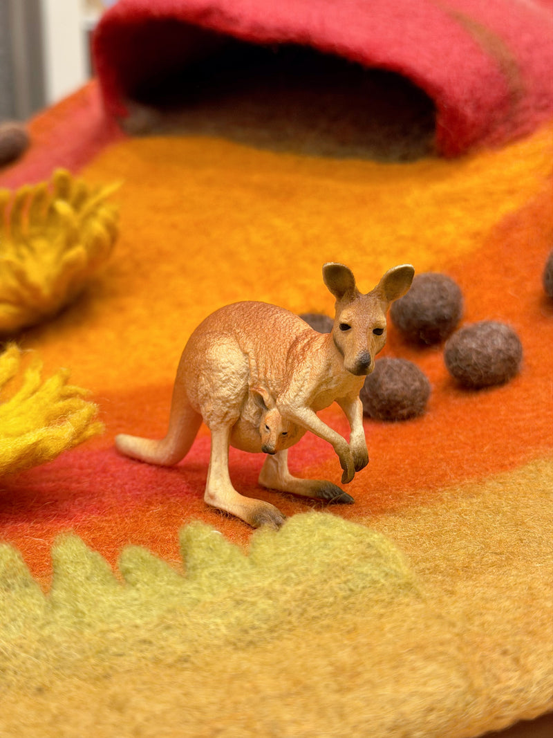 Schleich Kangaroo with Joey Figurine Australian Collection Animal Figurine 3yrs+