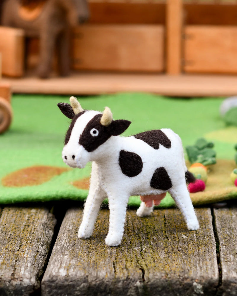 Tara Treasures Felt Cow Pretend & Imaginative Play Farm Animal Toys Felt Animals 3yrs+