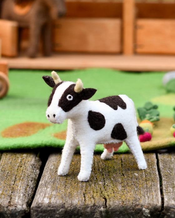 Tara Treasures Felt Cow Pretend & Imaginative Play Farm Animal Toys