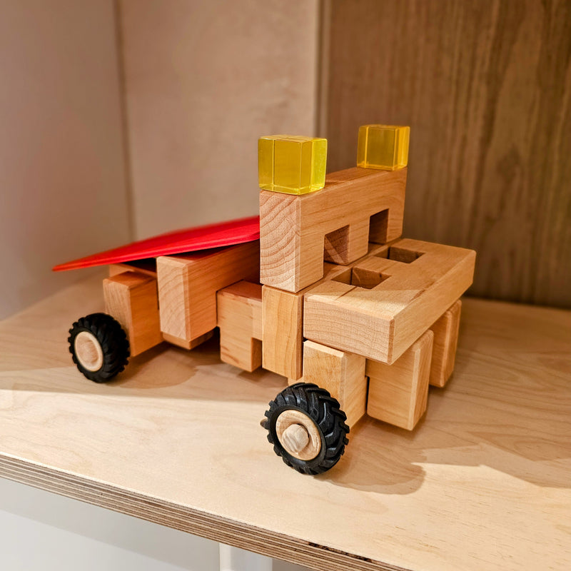 Bauspiel Wheel Kit 16 Piece STEM Wooden Toys Building Blocks Clearance 3yrs+