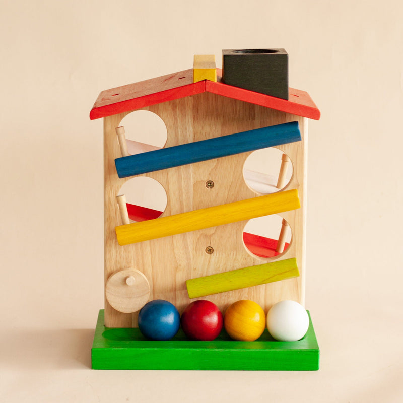 Qtoys Ball Rolling House Early Science STEM Toys Marble Run Game Wooden Building Blocks Toddler Toys 18m+