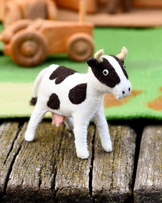 Tara Treasures Felt Cow Pretend & Imaginative Play Farm Animal Toys