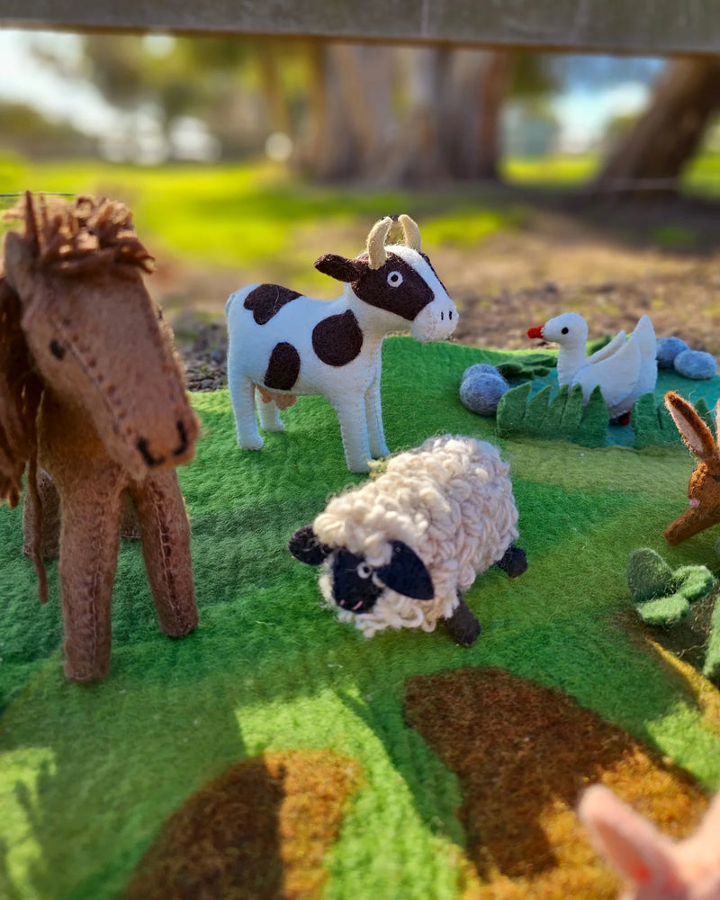 Tara Treasures Felt Sheep Pretend & Imaginative Play Farm Animal Toys Felt Animals 3yrs+