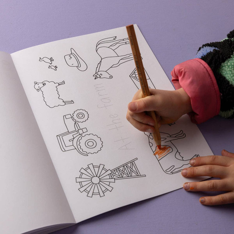 The Aussie Activity Book (Paperback) by Me & Amber Art and Craft for kids Australia Theme 4yrs+