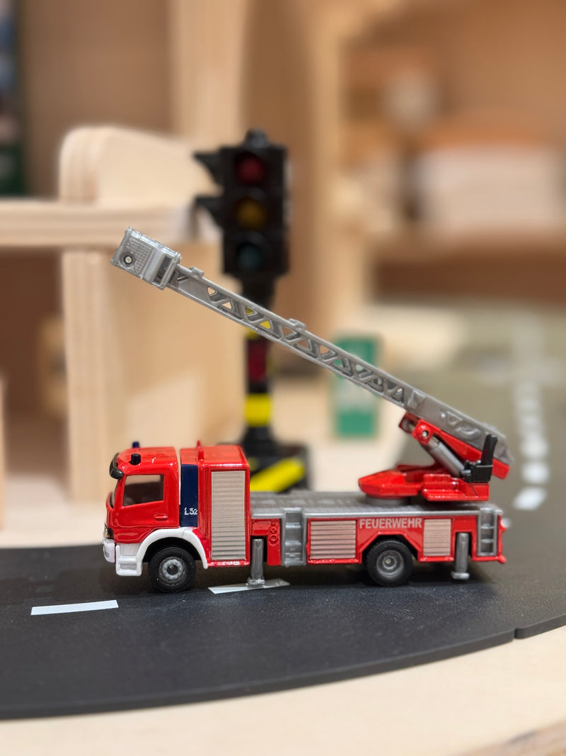 Siku Mercedes Benz Fire Engine Truck 3yrs+