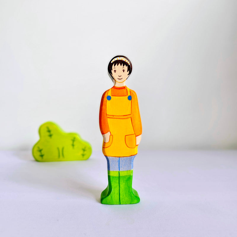 Holztiger Farmer Female Wooden Figures 3yrs+