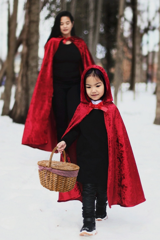 Little Red Riding Hood Cape Size 5-6 by Great Pretenders Costumes Best Seller Fairy Unicorn and Castle Theme 3yrs+