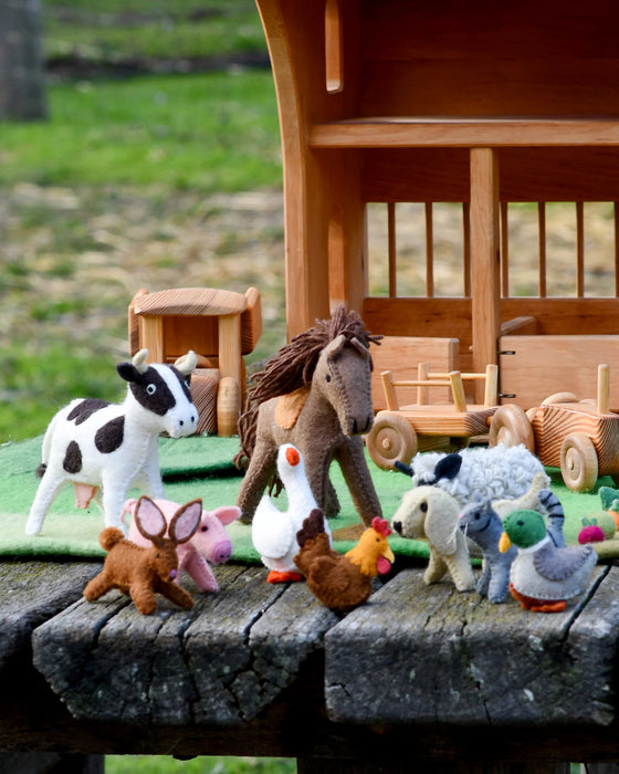 Tara Treasures Felt Sheep Pretend & Imaginative Play Farm Animal Toys