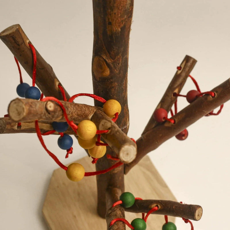 Qtoys Reggio Emilia Threading Tree Motor Skills Developmental Toys for Toddlers 2yrs+