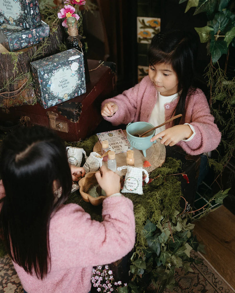 The Magic Faraway Tree Mindful Potion Kit by The Little Potion Co Fleur Harris x Enid Blyton 3yrs+