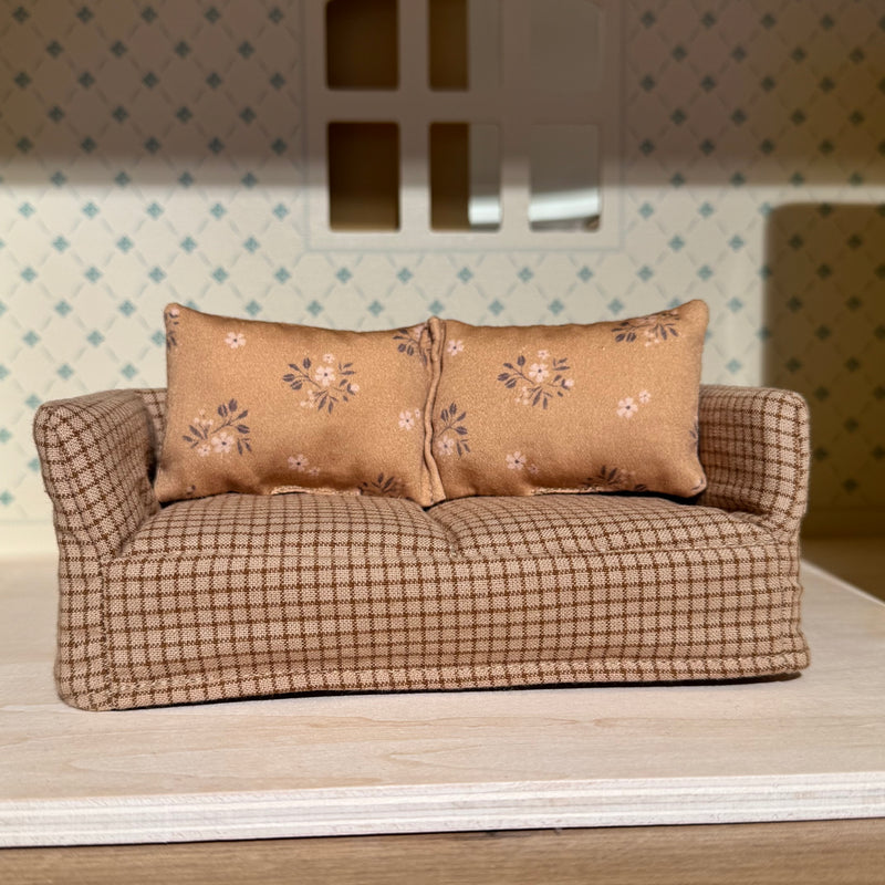 Maileg Couch Mouse Gifting Idea for 3yrs+