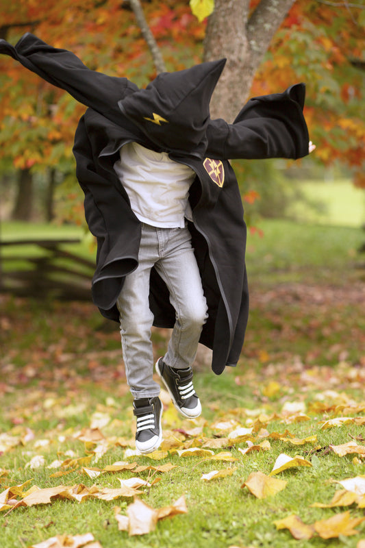 Wizard Cloak with Glasses magic school Size 5-6 by Great Pretenders Costumes 3yrs+