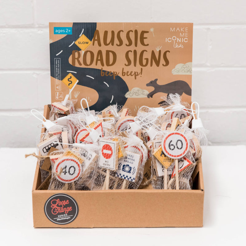 Make Me Iconic Australian Road Signs Set of 5 Double Sided 10cm Toddler Toys Best Seller 2yrs+
