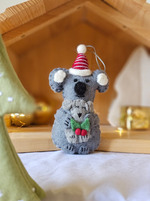 Pashom Felt Christmas Koala With Baby Christmas Tree Decoration Australian Animals