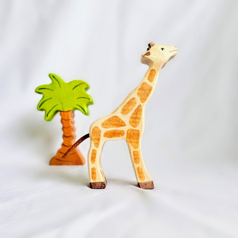 Holztiger Baby Giraffe Wooden Animals Wildlife Animal Head Raised 3yrs+