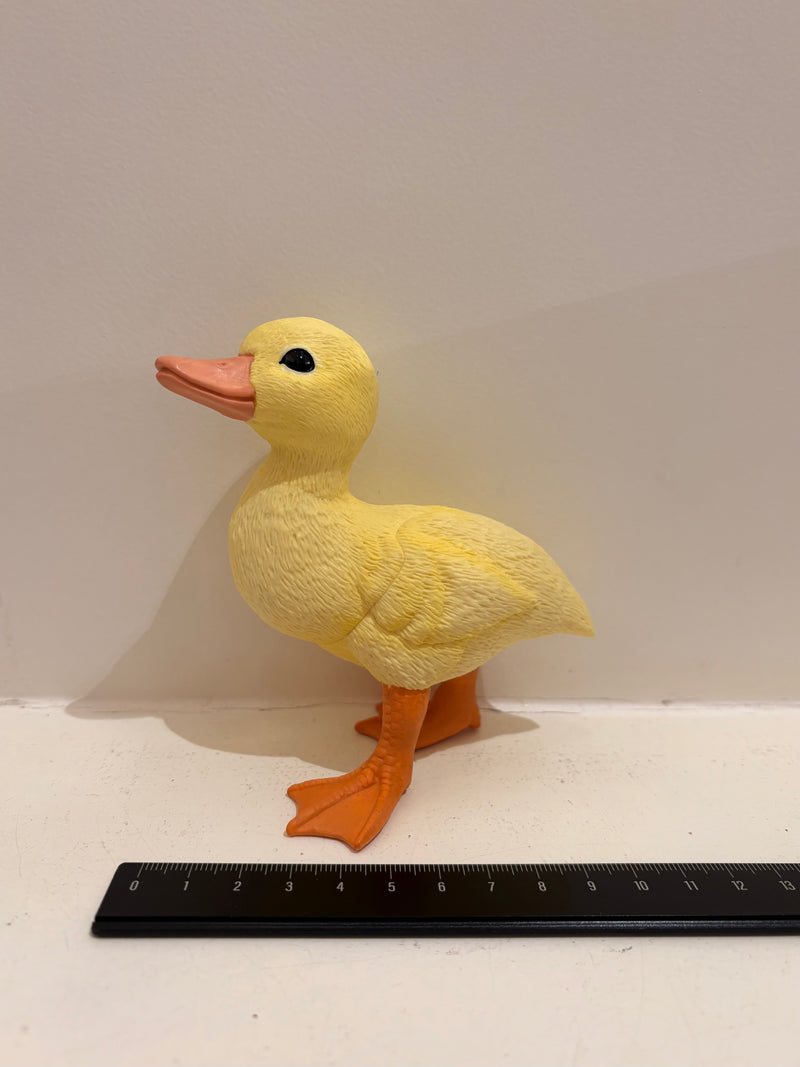 Duckling Figurine by Safari Ltd Farm Collection Animal figurines 3yrs+