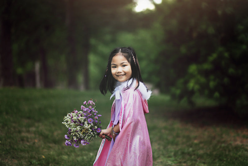 Pink Glitter Princess Cape Size 4-6 by Great Pretenders Costumes Best Seller Fairy Unicorn and Castle Theme 3yrs+