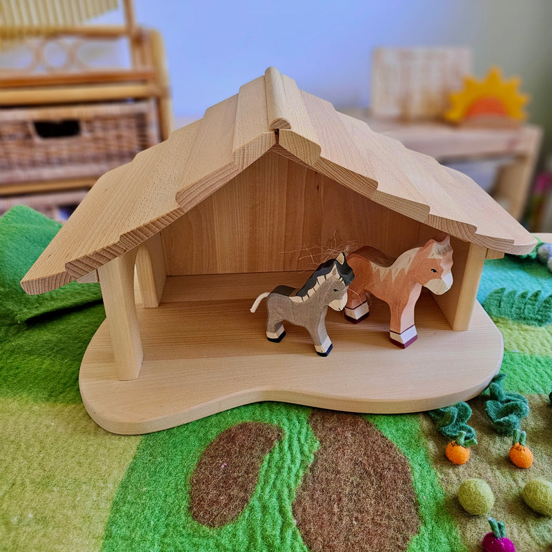 Gluckskafer Wooden Stable Gifting Idea for 12m+