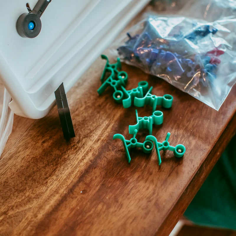 Turing Tumble Build Marble Powered Computers Logic Puzzle Computer Building Coding Game Early Science STEM Toys Marble Run Game Best Seller 8yrs+