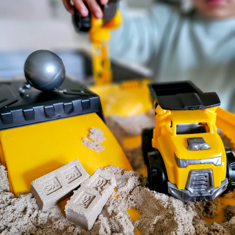 Kinetic Sand Construction Folding Sandbox Sensory Toys Best Seller Most Loved in Store Gifting Idea for 3yrs+