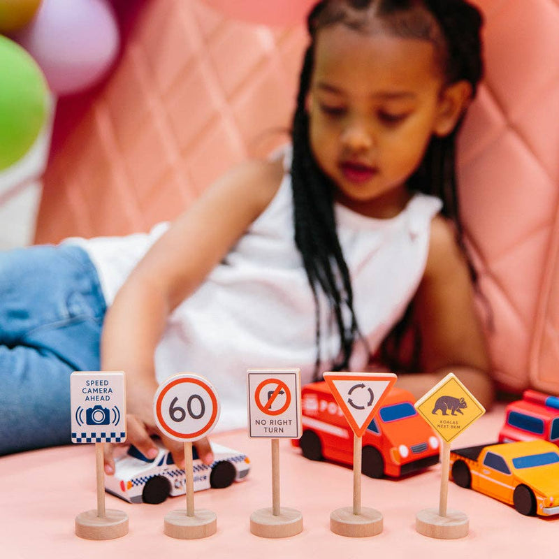 Make Me Iconic Australian Road Signs Set of 5 Double Sided 10cm Toddler Toys Best Seller 2yrs+
