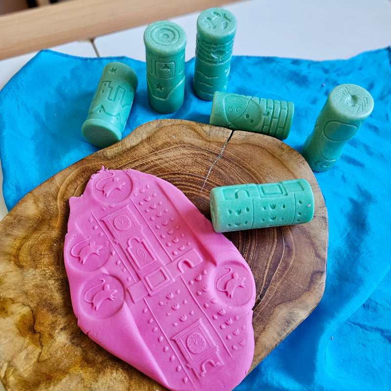 Yellow Door Let's Roll Nursery Rhymes Rolling Pin Art and Craft for Kids Playdough Sand Toys Sensory Toys Toddler 2yrs+