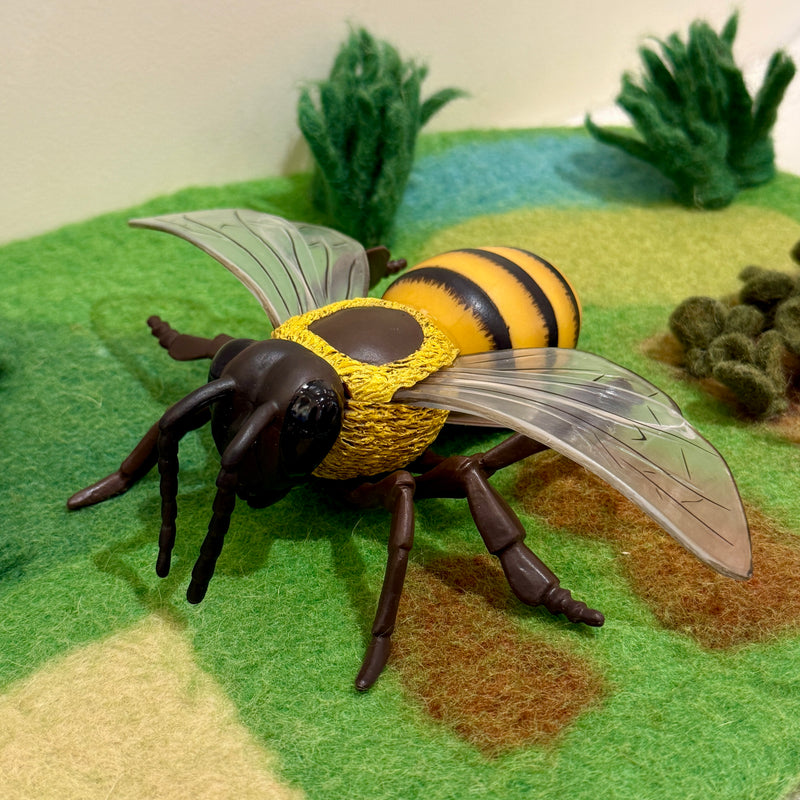 Honey Bee Figurine by Safari Ltd Bee Toys 3yrs+