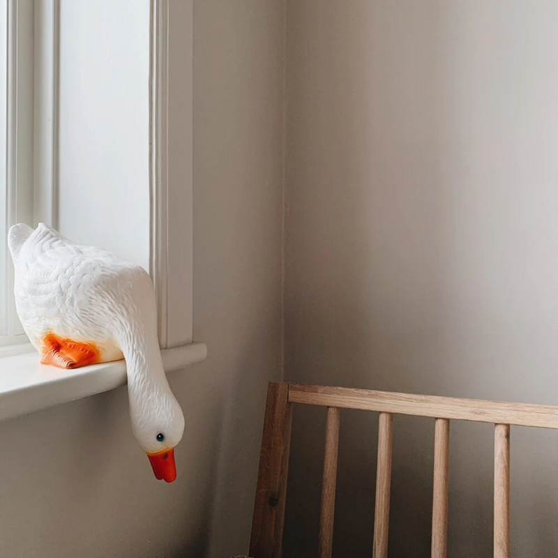 Heico Kids Night Light Duck Looking Down Lamp with white CORD Room Decor