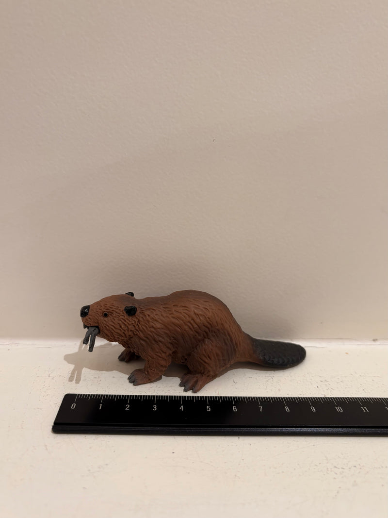Beaver Figurine by Safari Ltd Woodland Collection Animal Figurines 3yrs+