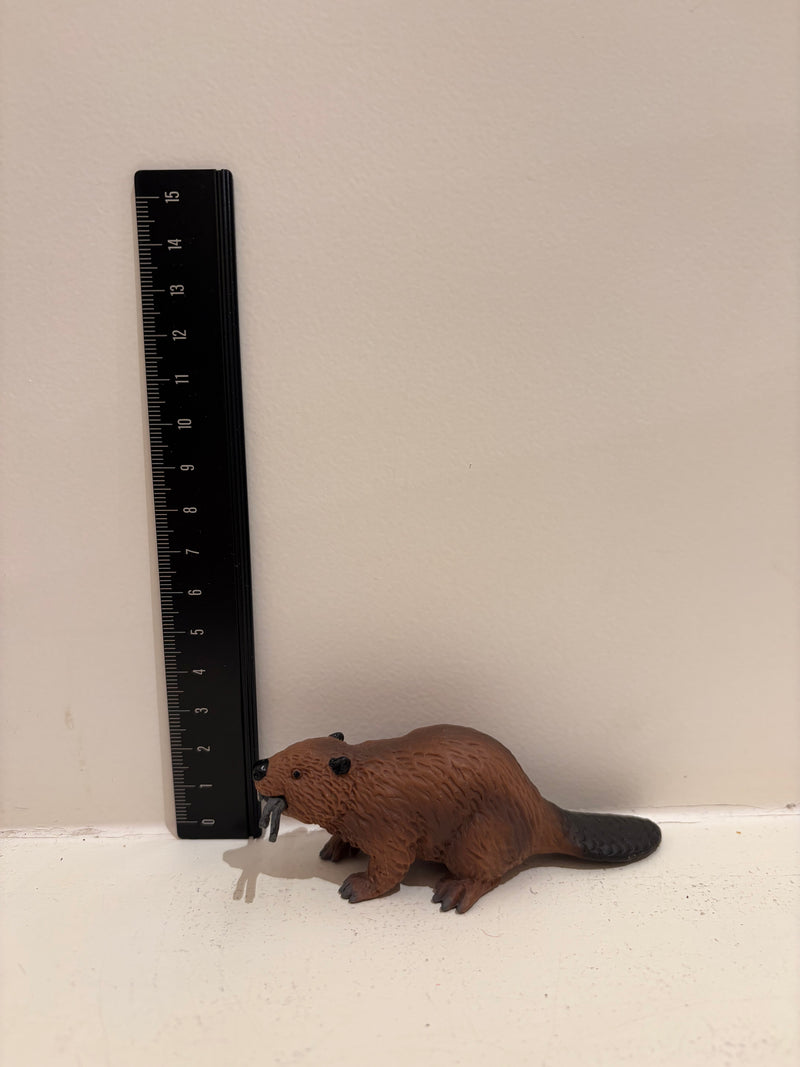 Beaver Figurine by Safari Ltd Woodland Collection Animal Figurines 3yrs+