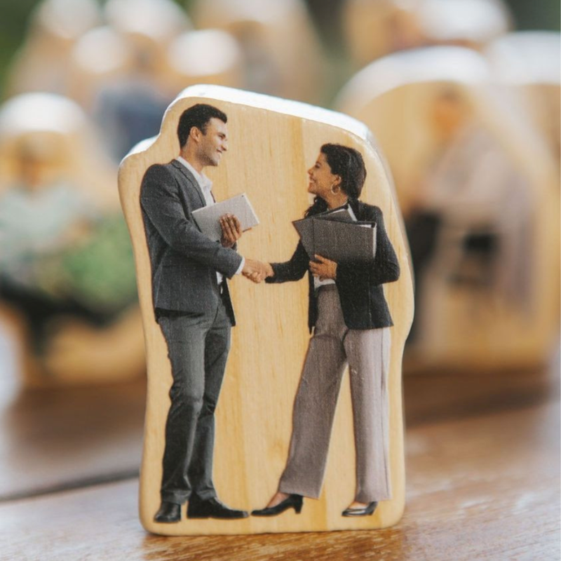 The Freckled Frog Everyday Heroes 18pcs Occupation Play Role Play Multicultural Community Pretend & Imaginative Gifts Idea for 12m+