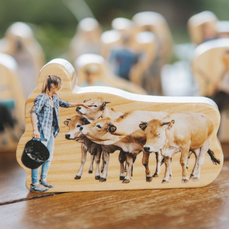 The Freckled Frog Everyday Heroes 18pcs Occupation Play Role Play Multicultural Community Pretend & Imaginative Gifts Idea for 12m+