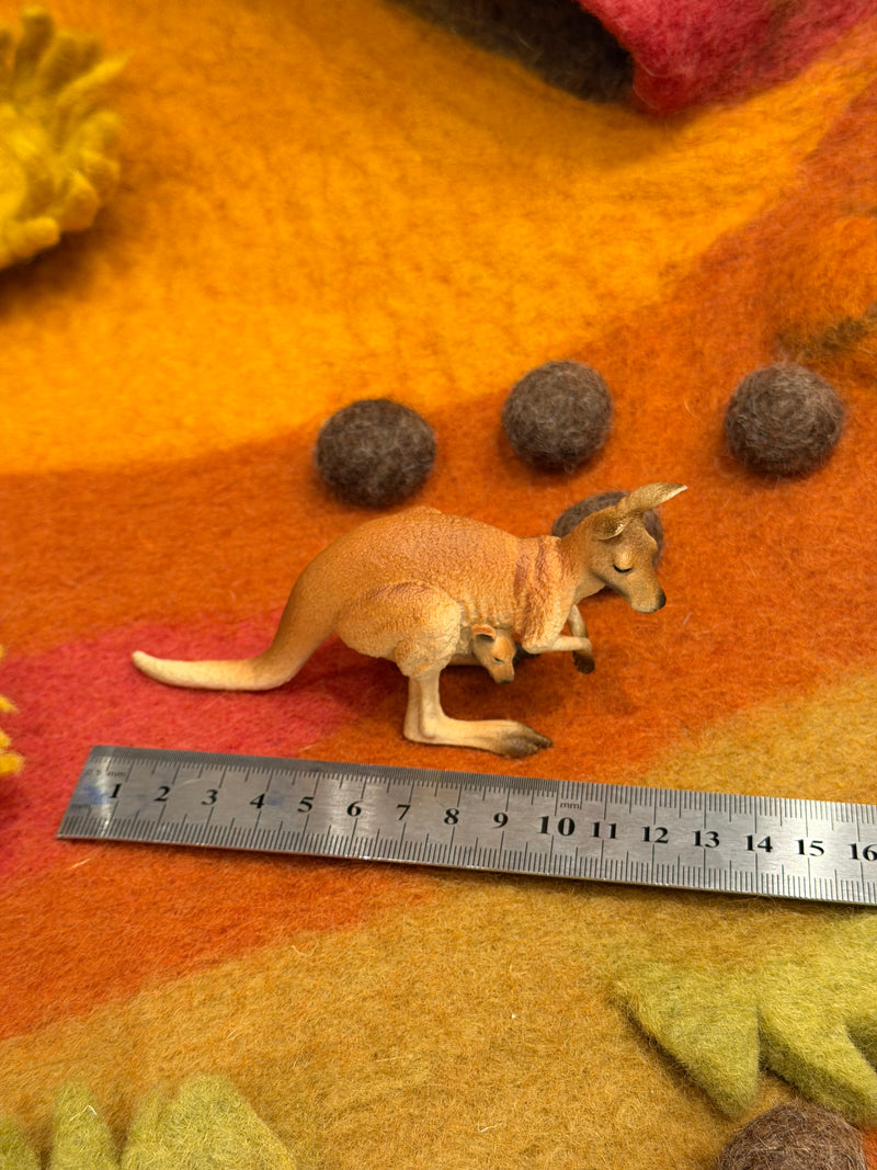 Schleich Kangaroo with Joey Figurine Australian Collection Animal Figurine 3yrs+