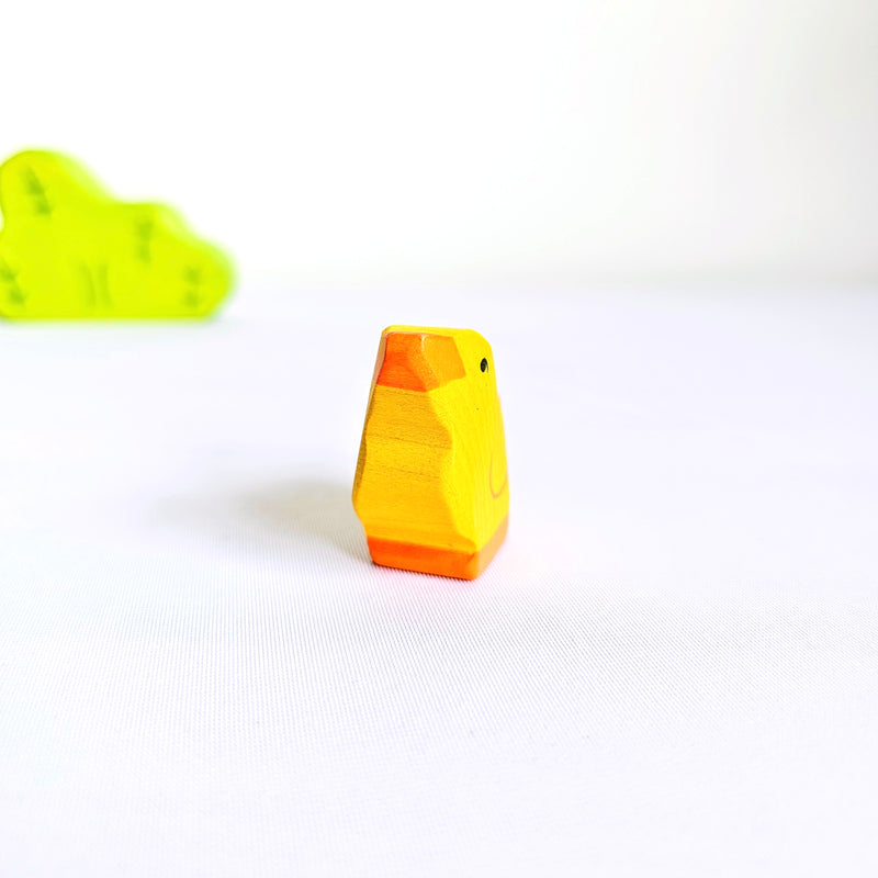 Holztiger Chick Wooden Animals Farm Animal Toys Head Raised 3yrs+