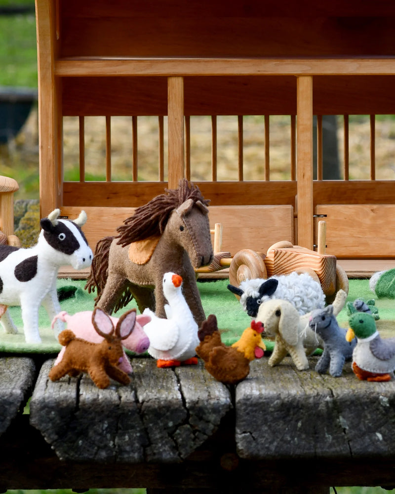 Tara Treasures Felt Farm Animals Set of 10 Pretend & Imaginative Play Animal Toys Best Seller 3yrs+