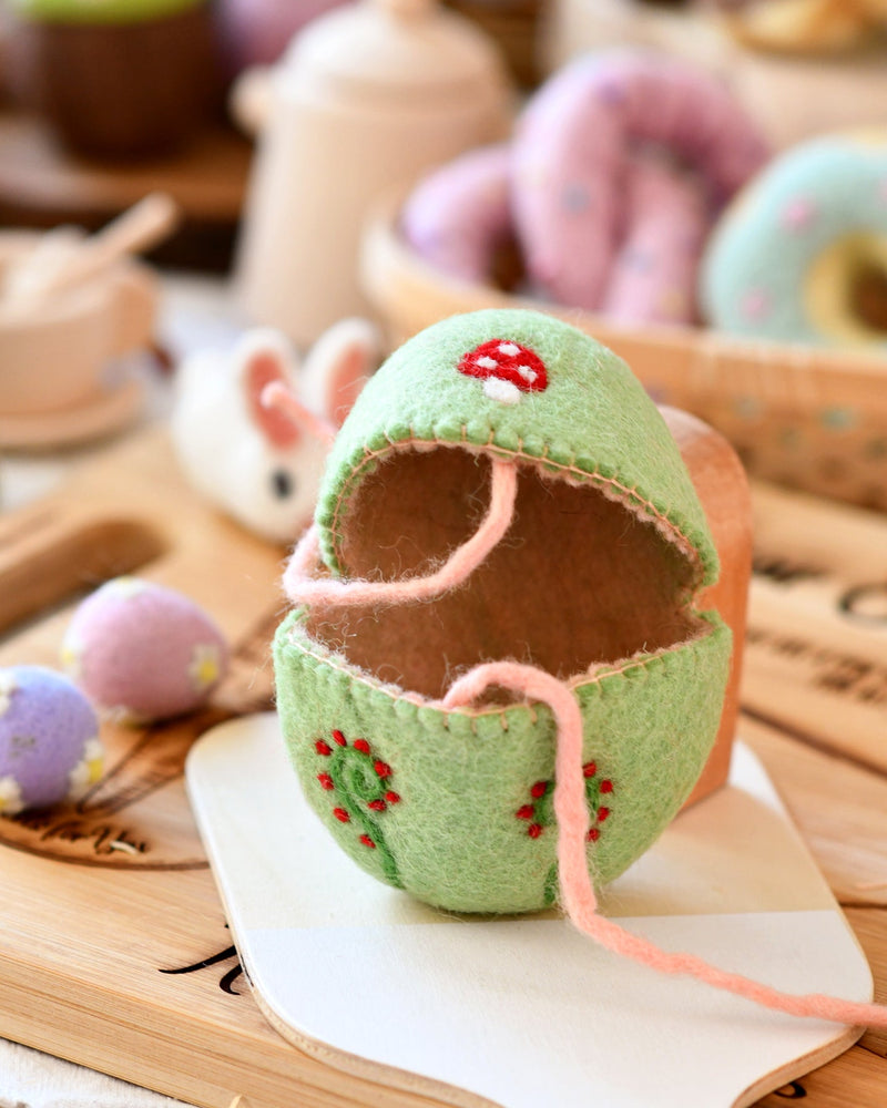 Tara Treasures Felt Egg Cover - Green with Mushroom Motif Easter Toys 3yrs+