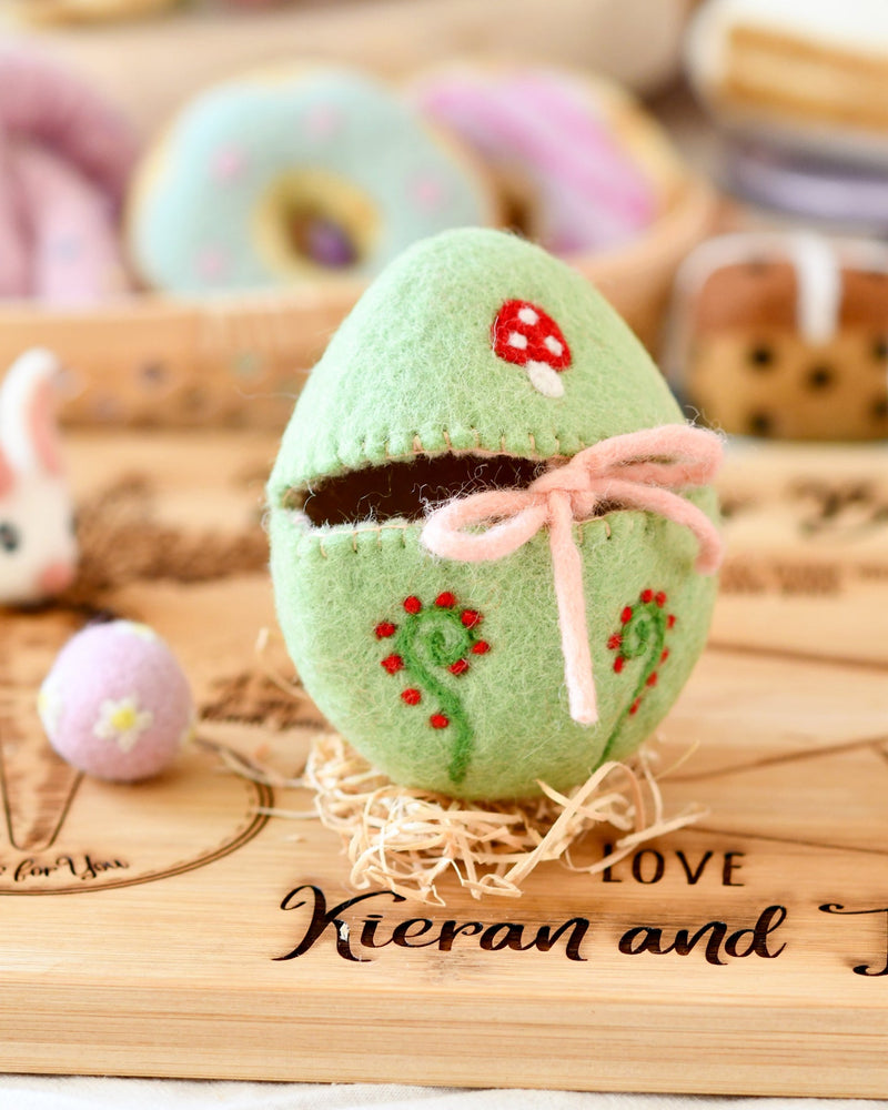 Tara Treasures Felt Egg Cover - Green with Mushroom Motif Easter Toys 3yrs+