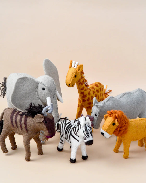 Tara Treasures Felt Safari Animal Toys Set of 6 Pretend & Imaginative Play