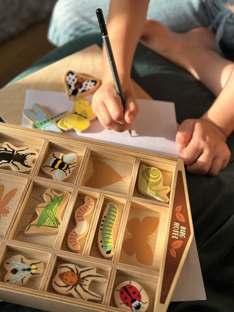 My Bug Hotel by Tender Leaf Toys 13 Garden Bugs 3yrs+