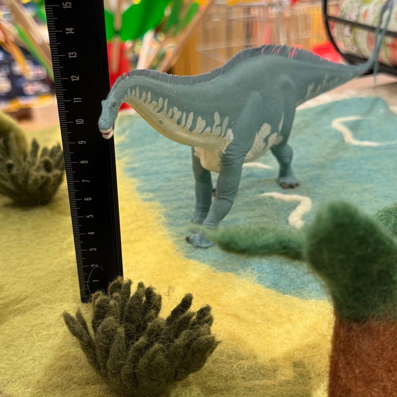 Extra Large Diplodocus Figurine by Safari Ltd Dinosaur & Prehistoric World Collection Animal Figurines Dinosaur and Dragon Theme 3yrs+