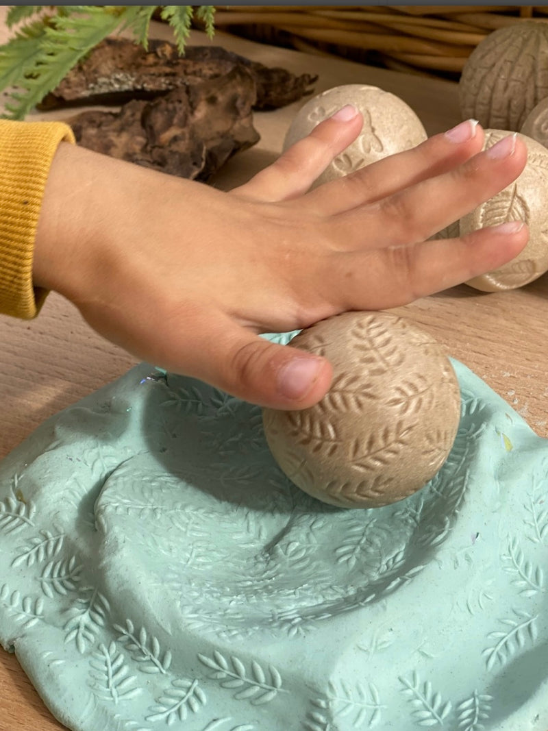 Yellow Door Roll Around Nature Sensory Stones Set of 6 Art and Craft for Kids Playdough Sand Sensory Toys 2yrs+