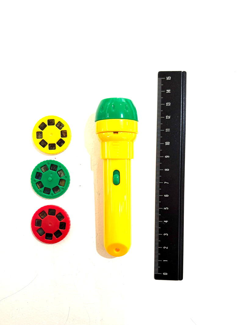 Animal Torch and Projector by Brainstorm Toddler Outdoor Travel Toys Early Science STEM Toys Best Seller 3yrs+