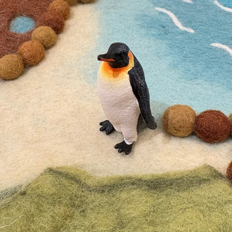 Schleich Emperor Penguin Figurine Ocean Sea Life Collection Animal Figurines 3yrs+